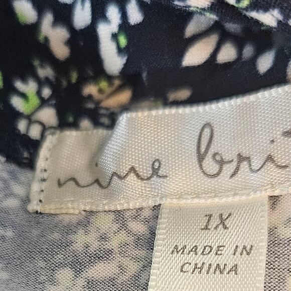 NWT Nine Britton Ditsy Print Sleeveless Floral Criss Cross Back Dress Sz 1X - Picture 11 of 14